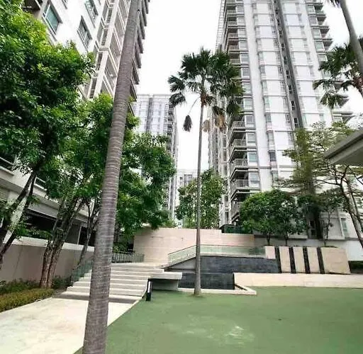 The Ladprao 32 Hotel